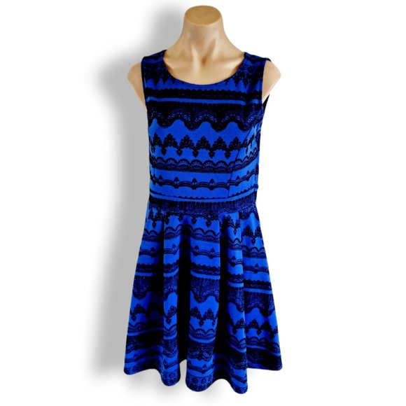 Chicaboom, black + blue, fit + flare, high neck, sleeveless, short dress - Picture 5 of 9